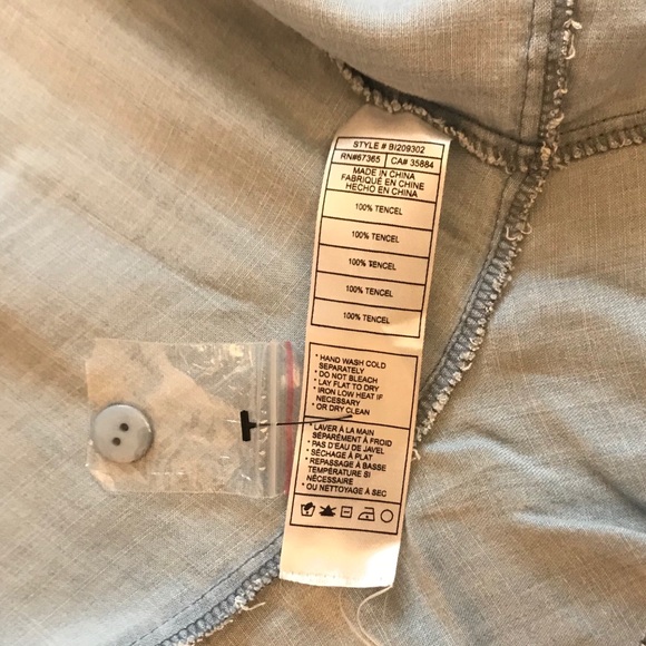 *NWT* BB Dakota ‘Jenelle’ Chambray Wrap Skirt - Picture 5 of 6